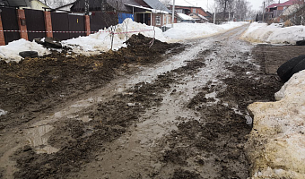 В Богородицке жители две недели не могут пройти по «улице вечного разрытия»