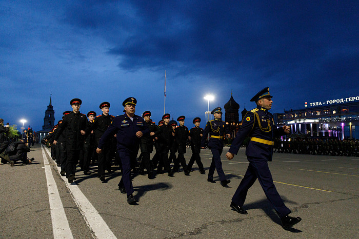 Первая репетиция Парада Победы прошла на площади Ленина в Туле