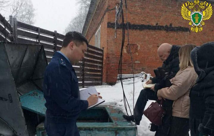 Жители Плавска отравились водой из-под крана: прокуратура начала проверку