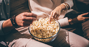 Снежинки ртом ловили: Wink поможет пережить последний месяц зимы