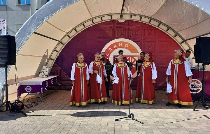 В День города в Туле проходит гастрономический фестиваль - ярмарка «Сделано в Тульской области»