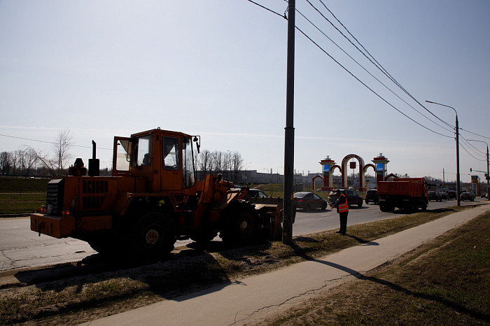 Уборка мусора ведется круглосуточно на тульских улицах
