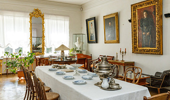 Туристам разрешили самостоятельное посещение дома Льва Толстого в Ясной Поляне