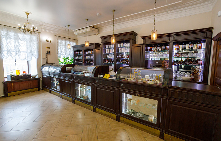 От яда до бензина: виртуальная экскурсия по Старой тульской аптеке