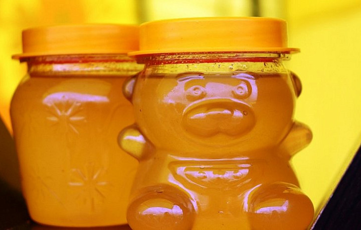 В России в 2023 году появятся ГОСТы на детское питание, мед и сыры