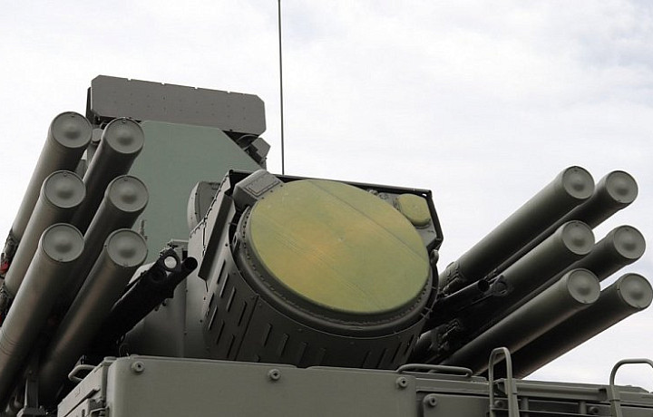 Пресс-секретарь Кремля Песков ответил на вопрос об установке систем ПВО на крышах в Москве