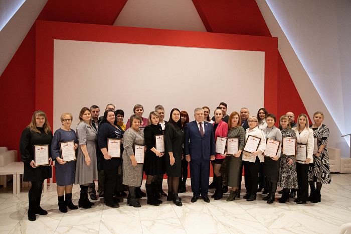 В Туле наградили координаторов «Бессмертного полка»