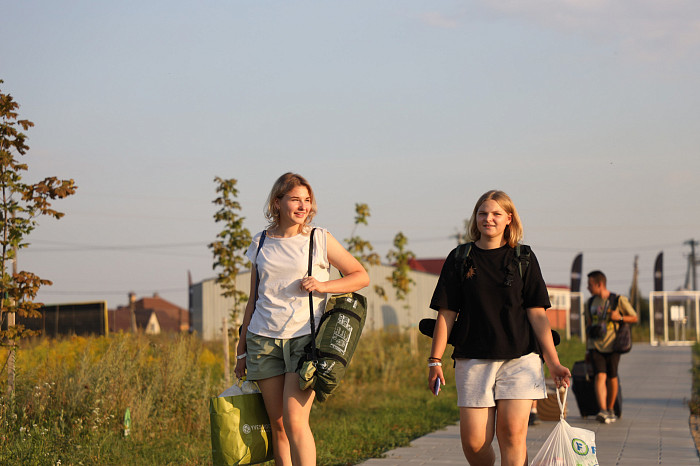 Фоторепортаж: как проходит MaxiCamp от радио Maximum и ГК Медиа Траст