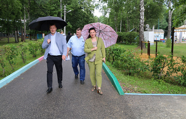 День фотографа отметили в лагере имени Саши Чекалина