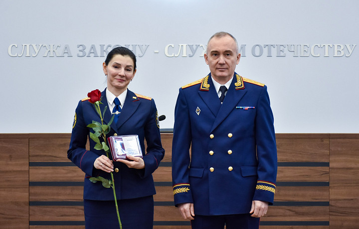 Новые следователи приняли присягу в Туле в день 15-летия СК России