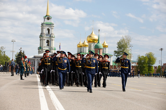 В Туле состоялся военный парад в честь Победы в Великой Отечественной войне