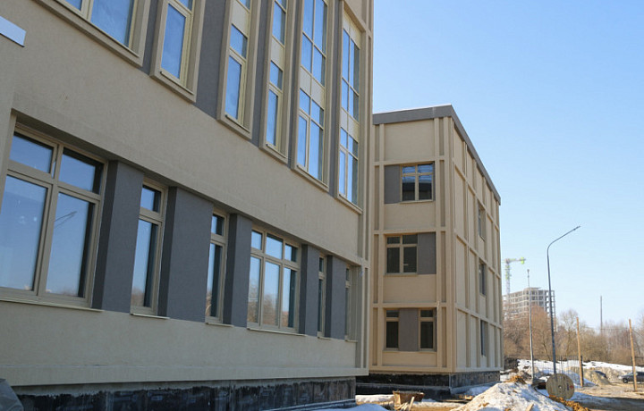Новая школа в тульском микрорайоне «Суворовский-2» готова на 66%