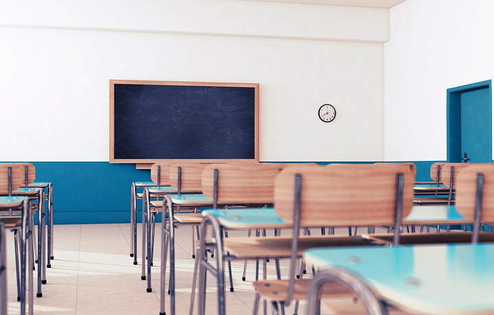 К 2028 году около 60 тысяч учителей в школах станут «лишними»