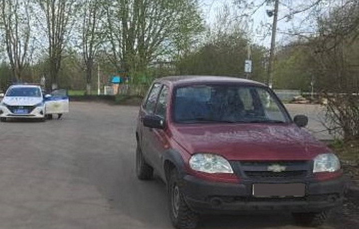 Водитель Chevrolet Niva сбил 73-летнюю пенсионерку в тульском поселке Грицовский