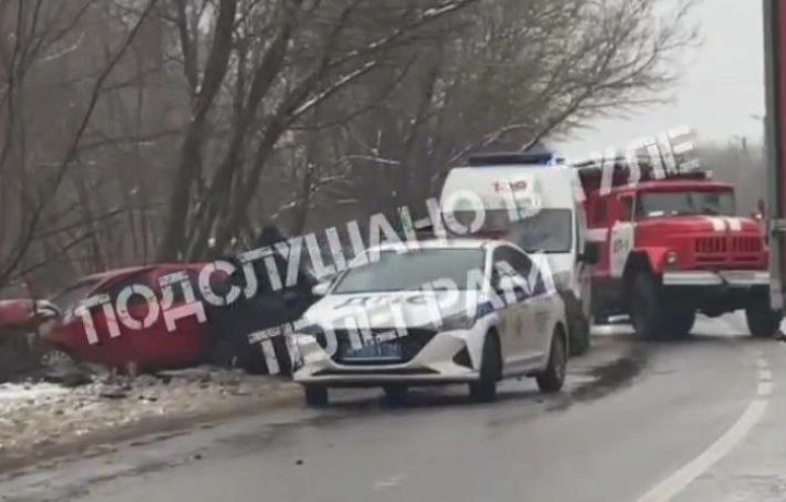 «Лобовое» ДТП произошло в тульском поселке Скуратово