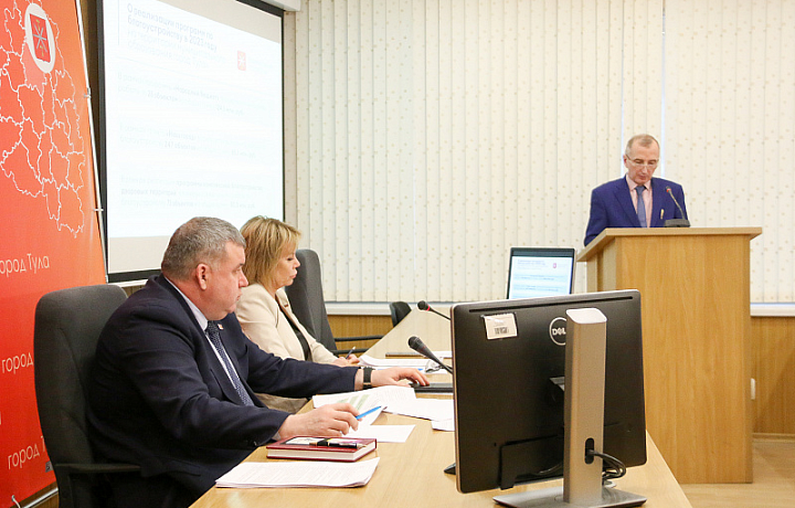 В Туле благоустроят 40 дворов и сквер на улице Кауля