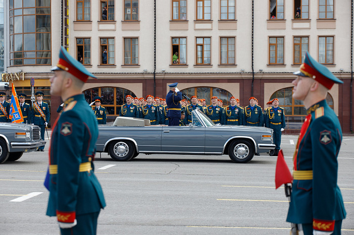 В Туле состоялся военный парад в честь Победы в Великой Отечественной войне