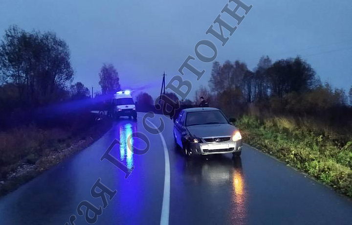 Пьяный водитель скутера вместе со своим пассажиром попал в больницу, устроив ДТП в Белевском районе