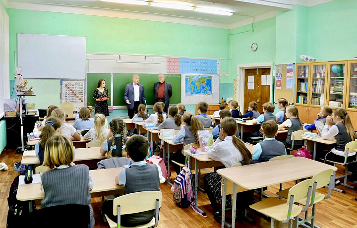 Сотрудники Косогорского металлургического завода совместно с экологами научат детей беречь окружающую среду