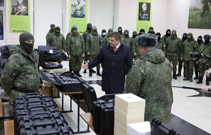 По поручению Алексея Дюмина тульским военным в Рязани передали специальное оборудование