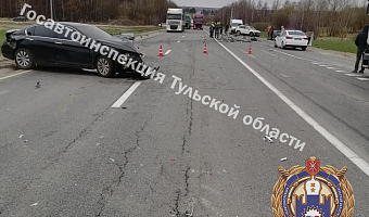 Водитель Honda попала в больницу после тройного ДТП под Тулой