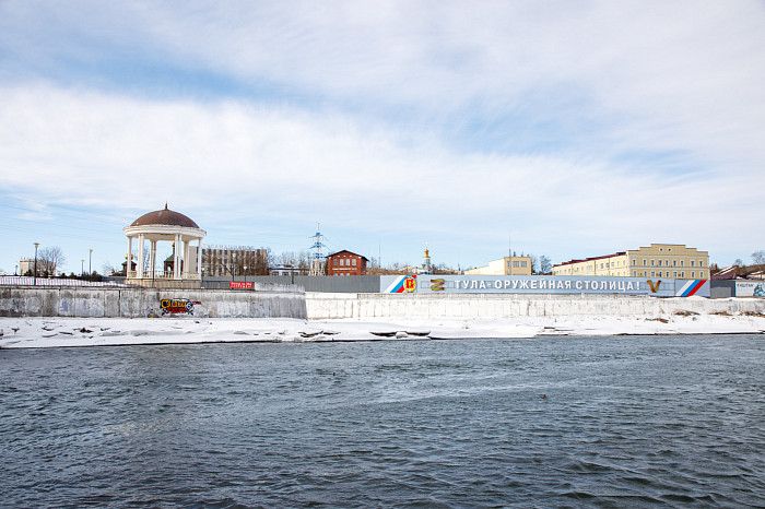 Дети на катке, бабушки – на качелях: в Тульскую область пришла календарная весна