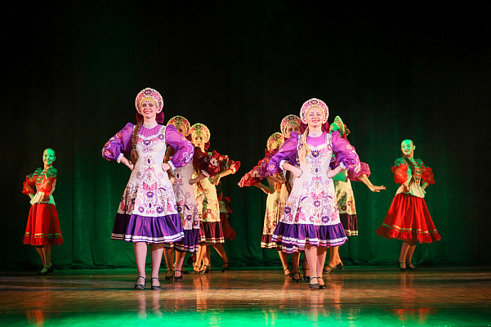 Тульский хореографический ансамбль «Варенька» отметил юбилей