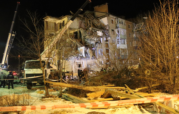 После обрушения дома в Ефремове местные власти ввели режим чрезвычайной ситуации