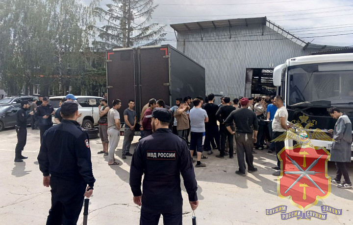 Рейды по мигрантам прошли в тульском поселке Скуратово