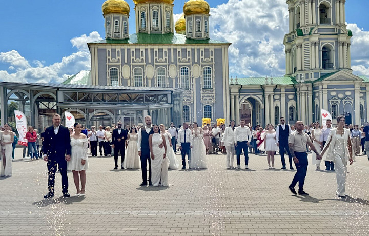Тула стала свадебной столицей России: более 400 пар сказали друг другу «да»