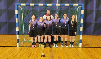 Тулячки из «Олимпа» завоевали серебро на областном первенстве по футзалу