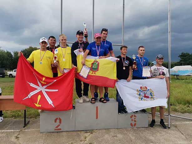 Парашютисты Тульской области завоевали четыре медали на Кубке России