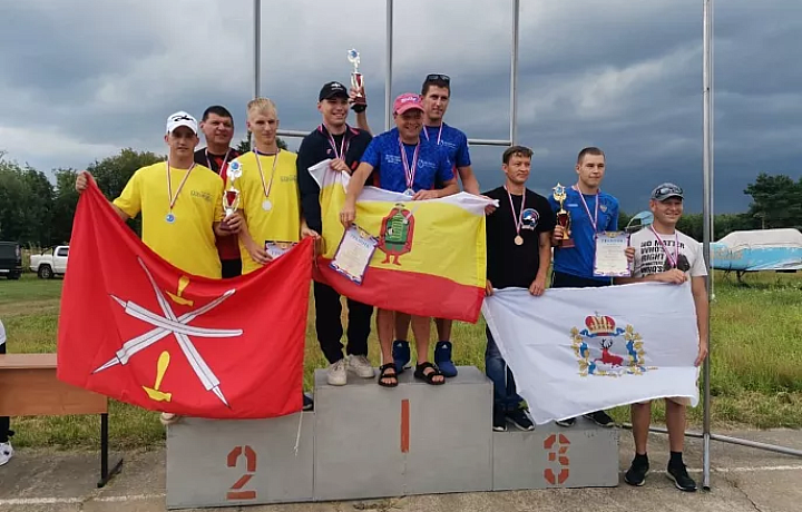 Парашютисты Тульской области завоевали четыре медали на Кубке России