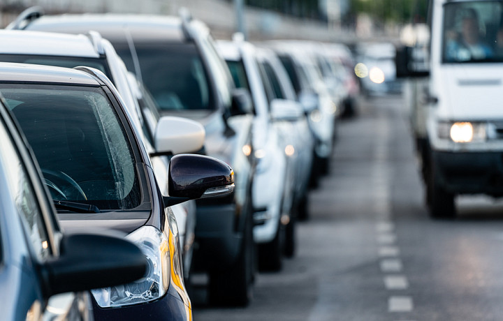 На Калужском шоссе в Туле собралась пробка из-за ДТП