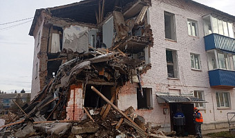 Обрушение жилого дома после взрыва в Куркино: что сейчас происходит на месте ЧП