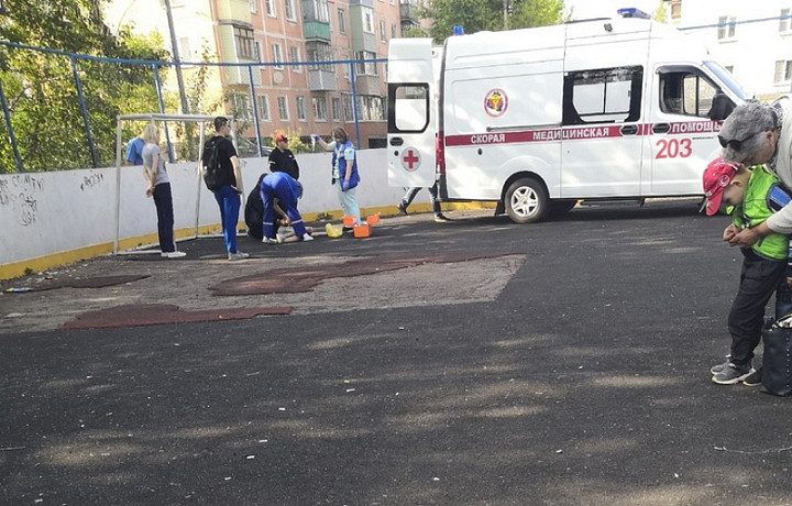 В Ефремове футбольные ворота рухнули на девятилетнего мальчика: ребенок умер в больнице