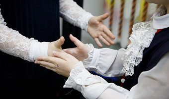 Здравствуй, школа, новый ГОСТ: как изменится одежда для учеников в Тульской области – комментирует министерство образование региона