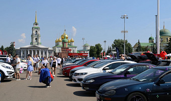 Более тысячи людей собрались на фестивале «Автострада-2026» в Туле