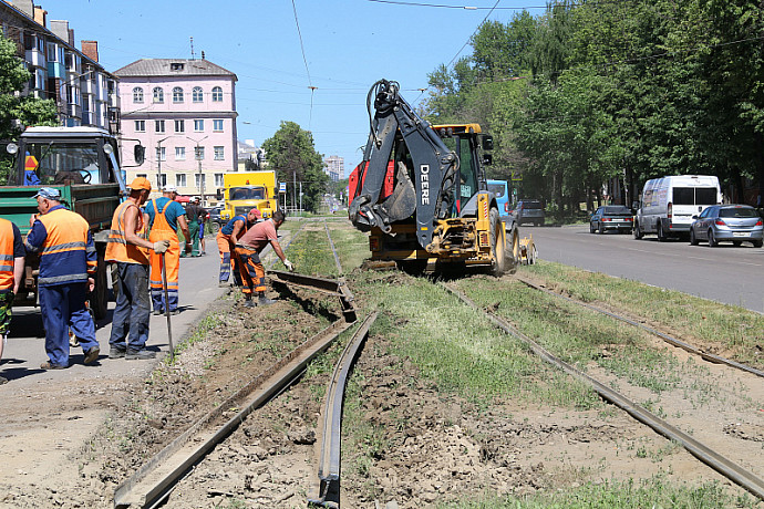 На улице Металлургов в Туле начался ремонт трамвайных путей