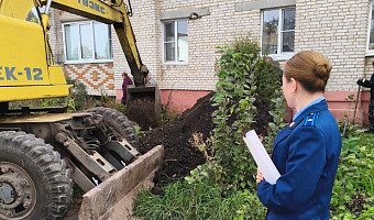 В Кимовске решили проблему подтопления подвала жилой многоэтажки после вмешательства прокуратуры