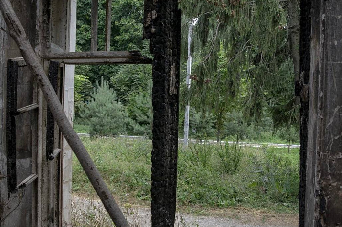 От белоснежного дворца до руин: историческая заброшка - усадьба Мальцева в селе Воскресенское