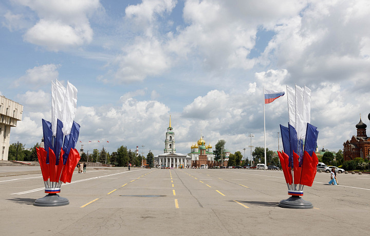 Перестановки в тульском правительстве, недостаток медработников в Новомосковске и новые соглашения на ПМЭФ: что случилось в Тульской области в июне 2024 года