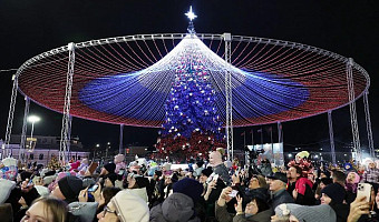 В новогоднюю ночь на площади Ленина тулякам покажут обращение президента и огонёк