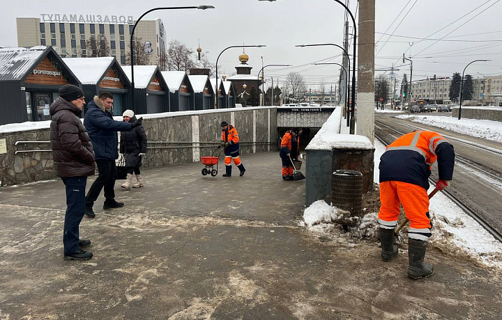 В Туле усилили уборку снега после объезда городских территорий