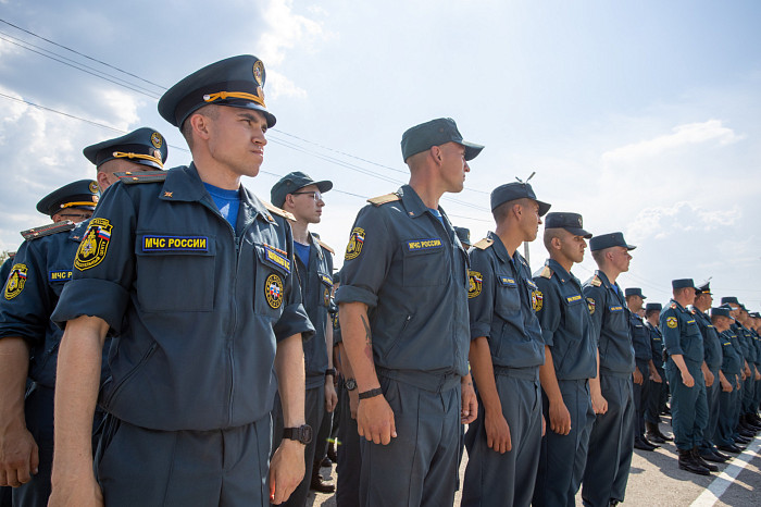 «Мы работаем не за госнаграды»: Сотрудники Тульского спасцентра рассказали о работе в Мариуполе