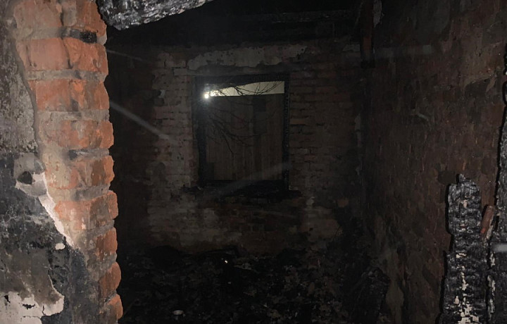 Следователи начали проверку по факту гибели мужчины при пожаре в Ясногорском районе