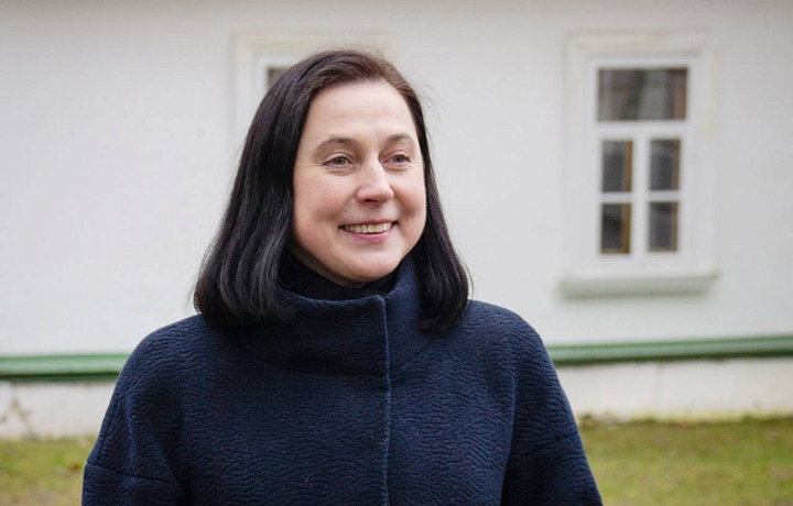 Главное для человека – это семья: большое интервью Екатерины Толстой