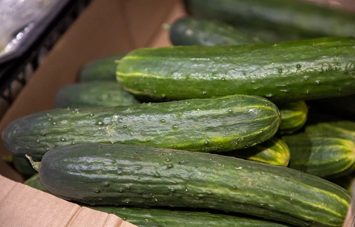 Огурцы в Тульской области стоят больше курицы и рыбы, вдвое дороже бананов