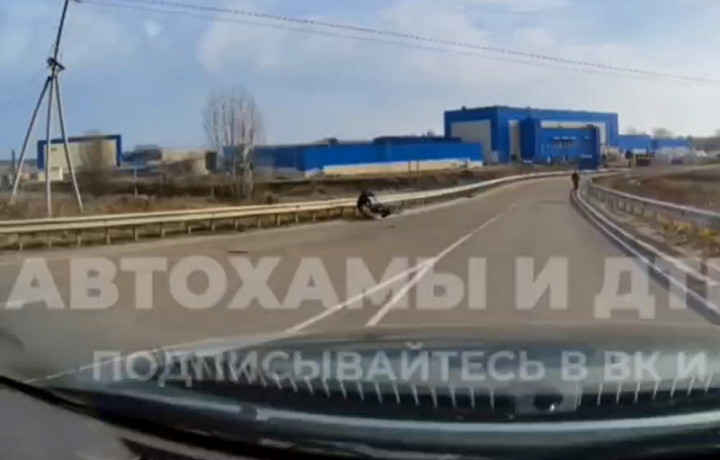 Мотоциклист перевернулся на трассе в Советске Щекинского района