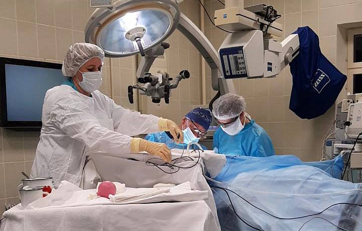 Нейрохирурги в Туле провели сложную операцию по удалению опухоли головного мозга